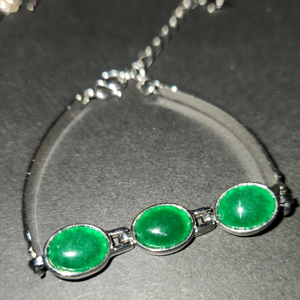 Bracelet jade and 18K WHITE GOLD PLATED